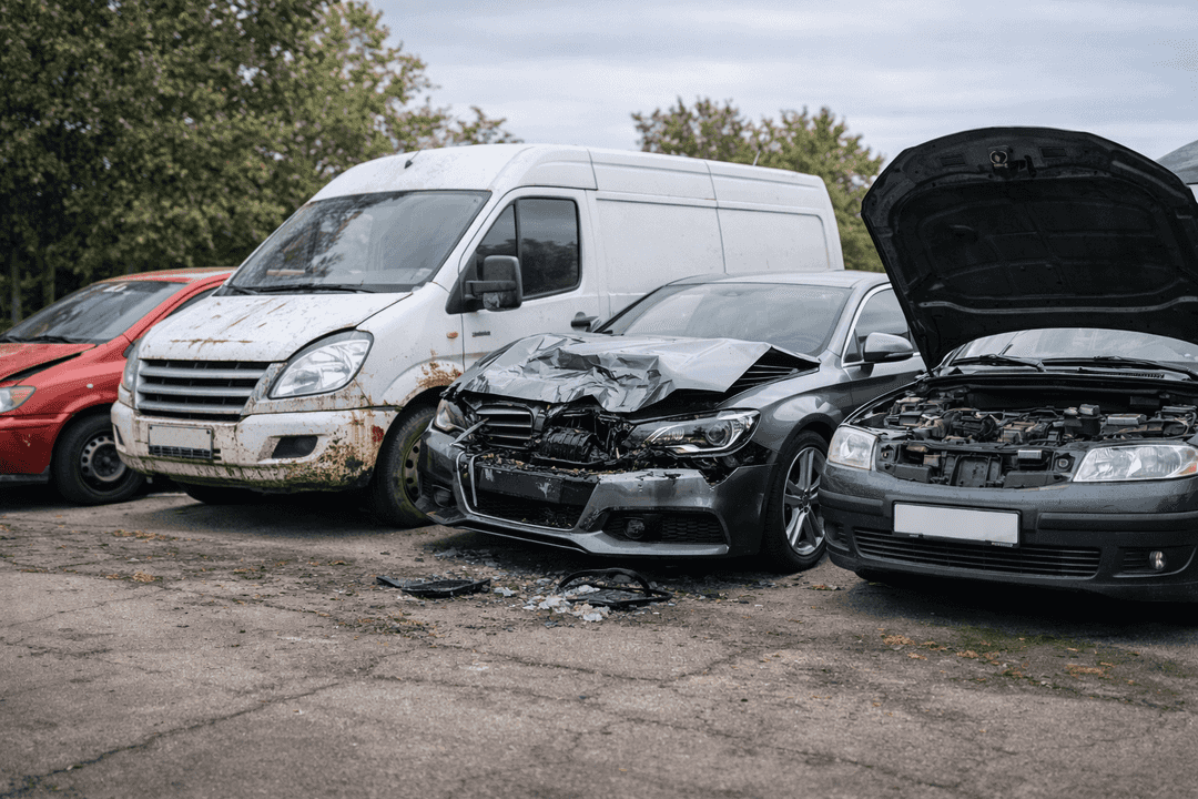 Welche Fahrzeuge ? die Autoverwertung in Viersen übernimmt – Teileträger bis Motorschaden